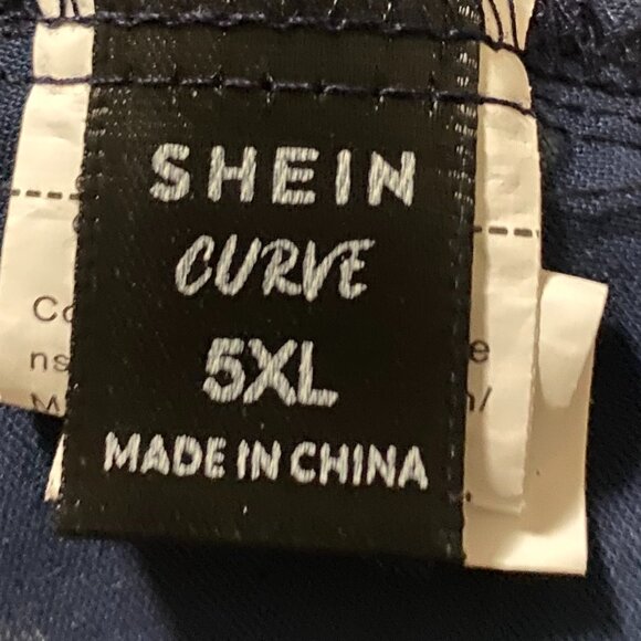 Shein Curve, navy eyelet, short, double fluff sleeve blouse, size 5X - Picture 9 of 11